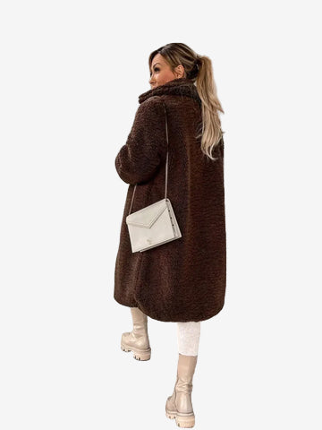 Abrigo de peluche estilo Teddy